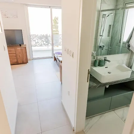 Mythical Sands 2 - F