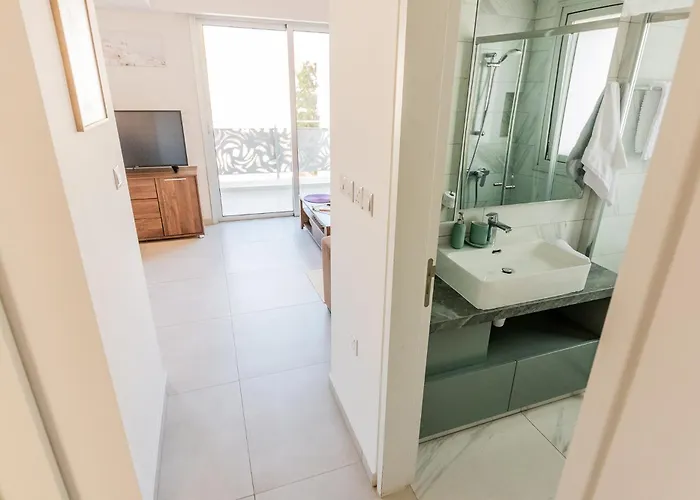 Mythical Sands 2 - F